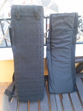 Hola a todos, vendo esta bolsa para transportar un arma larga. Lleva sistema molle para poder acoplar 00