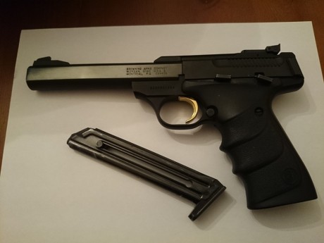 !!!  VENDIDA !!! BROWNING MODELO BUCK MARK , CALIBRE 22 LR  seminueva me la quito por haberme comprado 00