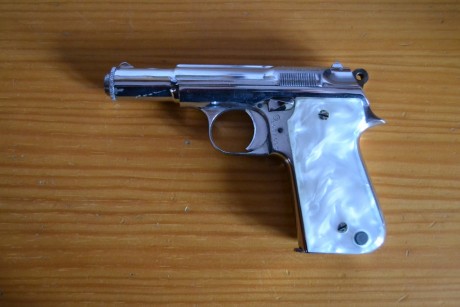 Hola a todos, pongo a la venta las siguientes armas inutilizadas, voy a poner una por cada respuesta, 11