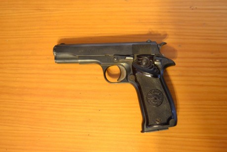 Hola a todos, pongo a la venta las siguientes armas inutilizadas, voy a poner una por cada respuesta, 21