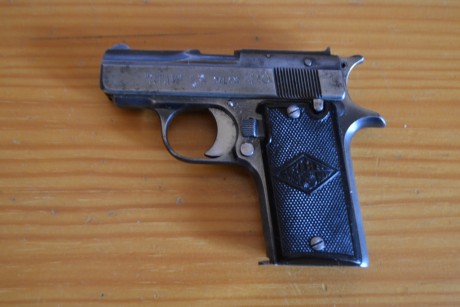 Hola a todos, pongo a la venta las siguientes armas inutilizadas, voy a poner una por cada respuesta, 50