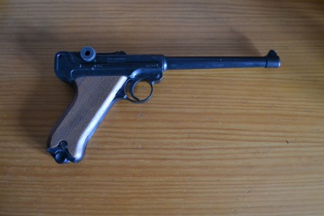 Hola a todos, pongo a la venta las siguientes armas inutilizadas, voy a poner una por cada respuesta, 100