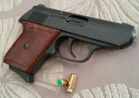   Hola chicos. Pongo a la venta esta Röhm RG9 del calibre 8mmK, "Made in W.Germany" de 1990. 00