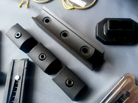 Hola compañeros:

Para hacer hueco y caja para nuevas adquisiciones, pongo a la venta mi estupenda Hammerli 11