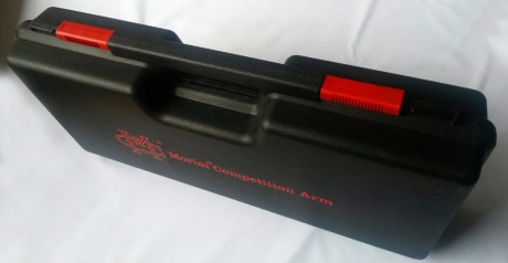 Pongo a la venta pistola aire Morini CM162MI, en estupendo estado. Tan solo tiene modificada la empuñadura 20