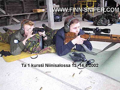 https://www.gunslot.com/pictures/valmet-tkiv-85-sniper-rifle-finland-unique-finnish-caliber-7-62mm-x-53r

El 70