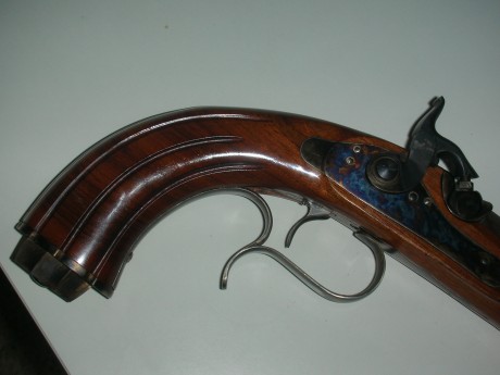 Se vende esta excelente arma para la modalidad de Kuchen en calibre 38.

El arma está en excelentes condiciones 01