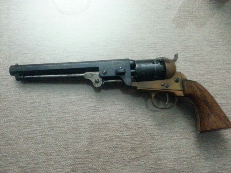 Hola buenas necesito ayuda con un colt. Me han regalado un colt pero no esta giado ni inscrito en ningun 110