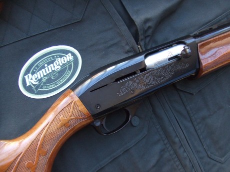 Aqui os dejo algo de info para este nuevo lanzamiento de remington en 2015, que viene a ser una Versa 10