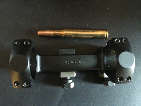 Montura para Blaser ( válidas para R/ 93 - R/8 - K-95 ) anillas de 1 pulgada (26 ) totalmente nuevas-300€. 02