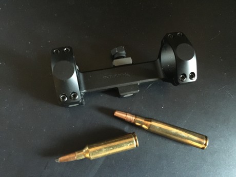 Montura para Blaser ( válidas para R/ 93 - R/8 - K-95 ) anillas de 1 pulgada (26 ) totalmente nuevas-300€. 00