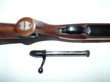 Vendo por no usar rifle sako 75 cal. 338WM. Huelgan explicaciones del rifle y cartucho.Calibre contundente 00