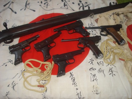 hola,os enseños mi pequeña coleccion de la batalla de iwo jima.un saludo 41