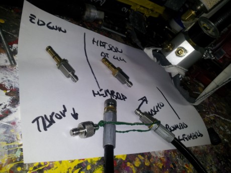 Hola, tengo una Cometa Lynx que como sabeis tiene un conector foster, y voy a comprar una Hatsan at44 11