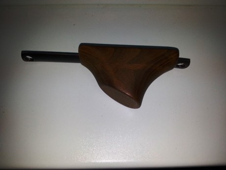 Vendo pistolete para fusil Mauser sueco (Carl Gustafs). 
Sirve para los modelos 96 y 38.
Muy difícil de 01