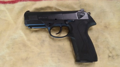 Buenas a todos,
    Un compañero del club me pide que le ponga a la venta esta pistola, tiene poco uso 11