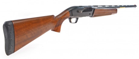 Hola compañeros. Estoy sopesando la oferta de una nueva escopeta browning maxus standard,  me la ponen 30