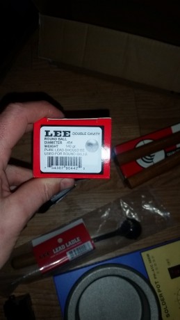 Turquesa Lee bola cal .390 nueva a estrenar 1 cavidad PRECIO 25€




Contacto AGONL83@GMAIL.COM 00