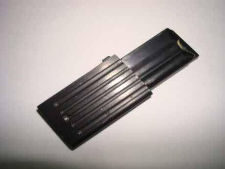 Vendo cargador para carabina Erma modelo m1 carbine, calibre 22, usado, por 50 euros

saludos 00
