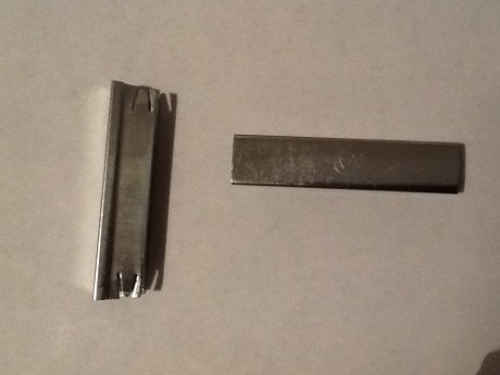 SE VENDEN CLIPS PARA MOSIN NAGANT  7,62x54R CON CAPACIDAD PARA 5 BALAS

ESTAN SIN USAR

PRECIO: 3 EUROS 00