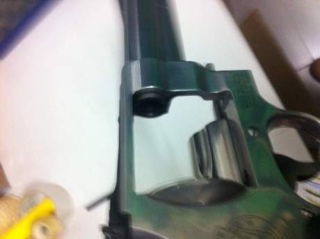 revolver .smith&wesson modelo 629 clásic, calibre 44mag, ha tirado muy poquito en serio, sólo verlo 12