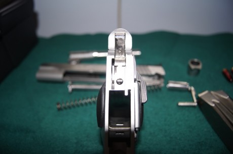 Pongo a la venta esta magnifica pistola 1911, estupenda de aspecto y perfecta de uso. Unico dueño. Ideal 22