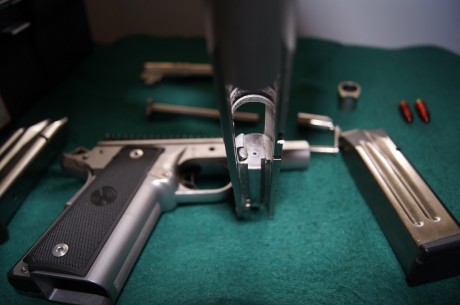Pongo a la venta esta magnifica pistola 1911, estupenda de aspecto y perfecta de uso. Unico dueño. Ideal 32