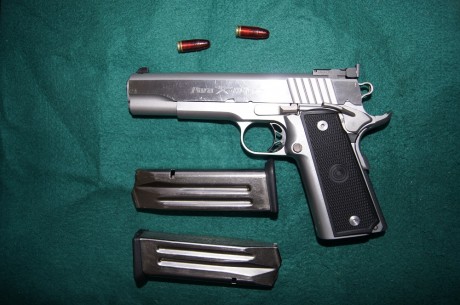 Pongo a la venta esta magnifica pistola 1911, estupenda de aspecto y perfecta de uso. Unico dueño. Ideal 41