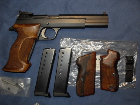  CERRAR VENDIDA  Sig P210 6" cal.9mm Heavy frame  , FABRICADA EN SUIZA.
 
Sin hacer el rodaje, esta 01