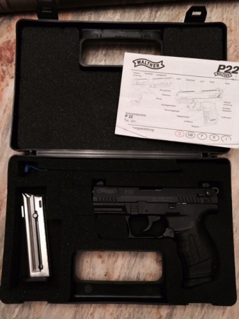 YA ESTA VENDIDA. GRACIAS A LOS INTERESADOS. 


Vendo Walther P22, calibre 22 LR. modelo corto. Con dos 02
