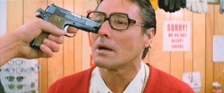 Compañeros,

En vista de las ganas de algunos (Elcafe, Wilcow, Vrakk, etc) por adivinar armas de películas 160