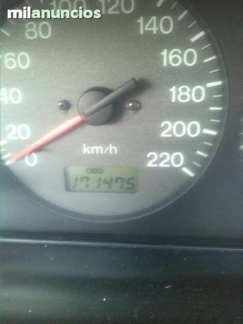 Cambio un Mazda funcionando perfectamente por un fusil o carabina especialmente AR15

Mazda 323 funcionando 10