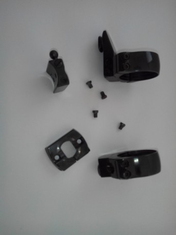 Vendo bases y anillas apel(appel, apell) para rifle Santa Barbará, Voere o similar, en perfecto estado, 00