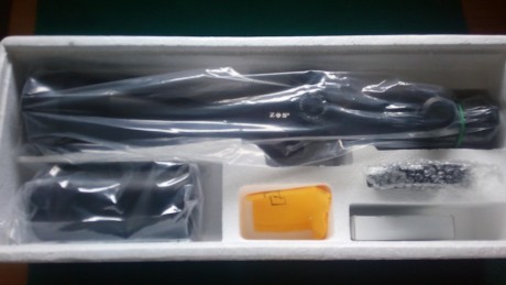 Vendo visor ZOS SIDE FOCUS TACTICAL 10-40X60 sin estrenar, aunque este en el foro de 2ª mano, con reticula 00