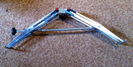Bipode de inox super rigido,precision extrema, encasquillado en teflon .... igual a una torreta p 150€ 10