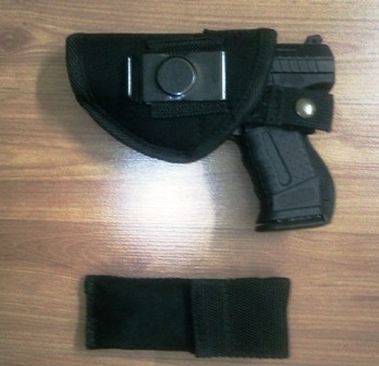 un amigo pone en venta su WALTHER P99, en muy buen estado, tal y como aparece en las fotos, está guiada 00