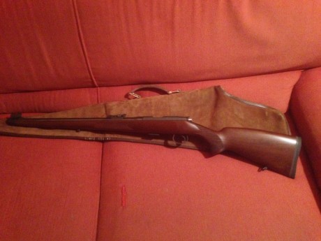 Hola
Pongo a la venta la siguiente Carabina, se trata de un CZ452 Caja Larga muy nueva.
El arma está en 02