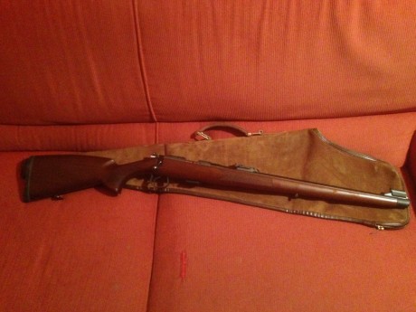 Hola
Pongo a la venta la siguiente Carabina, se trata de un CZ452 Caja Larga muy nueva.
El arma está en 01
