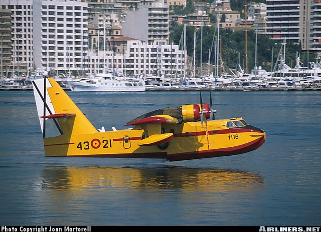 Al encontrarme con estas fotos de un Hidroavión Chino Harbin SH-5 (que por cierto no conocía) me he dado 42
