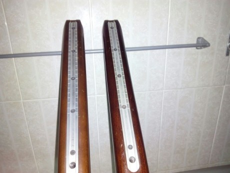 Hola ,estan muy bien cuidadas,todo original ,pido 120 euros cada una.Un saludo.wsp 646 92 7537.Una de 00