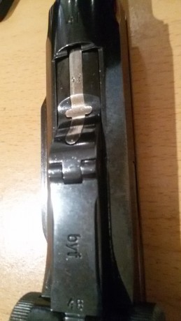 Recientemente he aquirido esta luger byf 41, está repavonada pero de manera impecable respetando todos 21