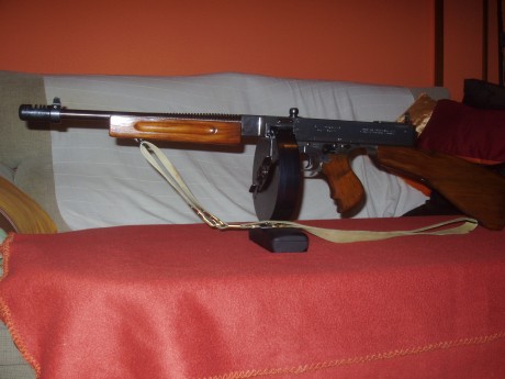 hola amigos algun forero ha estado en la feria de armas antiguas en la frontera francesa amelie les bains, 92