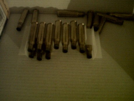 vendo 280 vainas del calibre 222 en sus cajas marca seriet  beliot   56 euros
 TODAS POR 35 EUROS   ENVIO 01