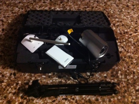 Vendo camara Bullseye Camara Systems 1500 yd. Long Range Edition nueva a estrenar por 500 €. No la he 00