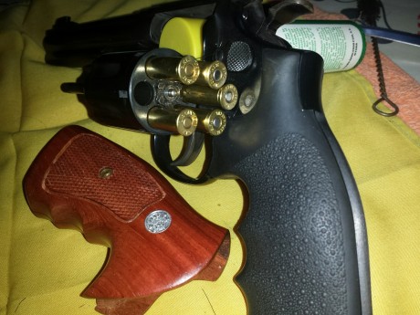VENDO carro del 22lg para tanfoglio limited, se encuentra en muy buen estado.
Lo e utilizado muy poco 120