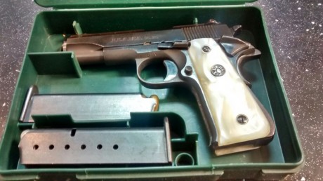 Un compañero me pide que le ponga a la venta estas dos joyas, la primera es una brgman bayard 1908, calibre 02