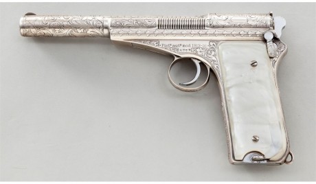 Pongo estas imágenes de una espectacular Campo-Giro mod.1913-16

Encontradas aquí:  http://www.icollector.com/Eng-d-Sil-Pltd-Campo-Giro-M-1913-16-Pistol_i15298132 10