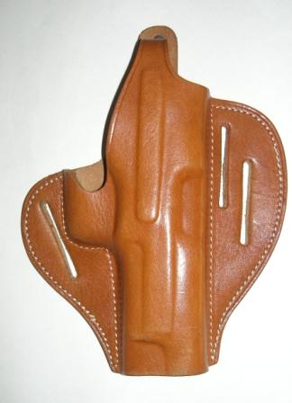 Se vende funda de paisano de cuero, original de la casa Star, para pistola Star 30M. Apenas ha sido usada, 02