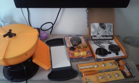 Buenas vendo el kit de smarth reloader completo nuevo sin estrenar..inclulle lo siguiente..enpistonador 01