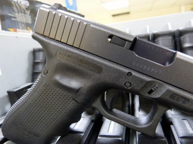 Glock y Steyr

Han firmado un acuerdo con varias empresas de Austria. Con Steyr parece que ya lo han firmado, 11